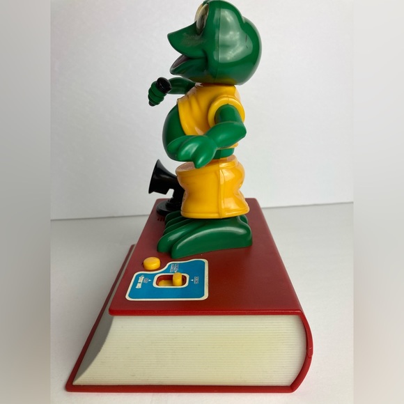 Vintage 1980’s Dancing Frog Battery Operated Toy See Video - Picture 7 of 10